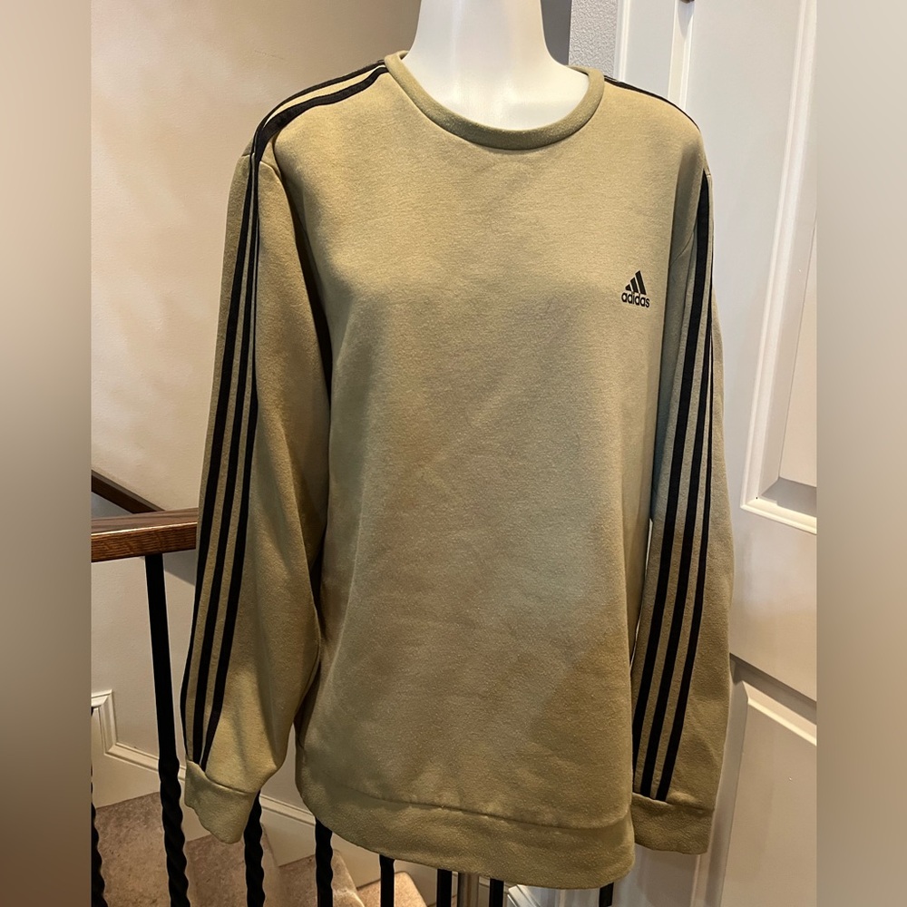 Men’s large army green adidas’s crew neck sweatshirt